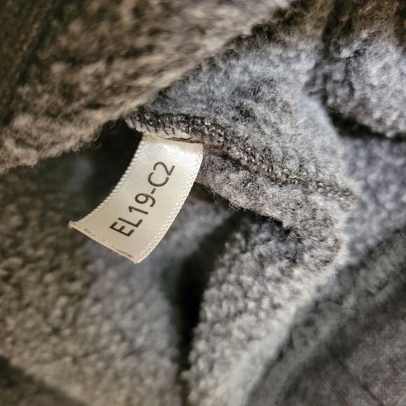 Unisex Custom Designed Dark Gray Daddy Crew Neck Sweatshirt, Size Medium - Picture 5 of 10